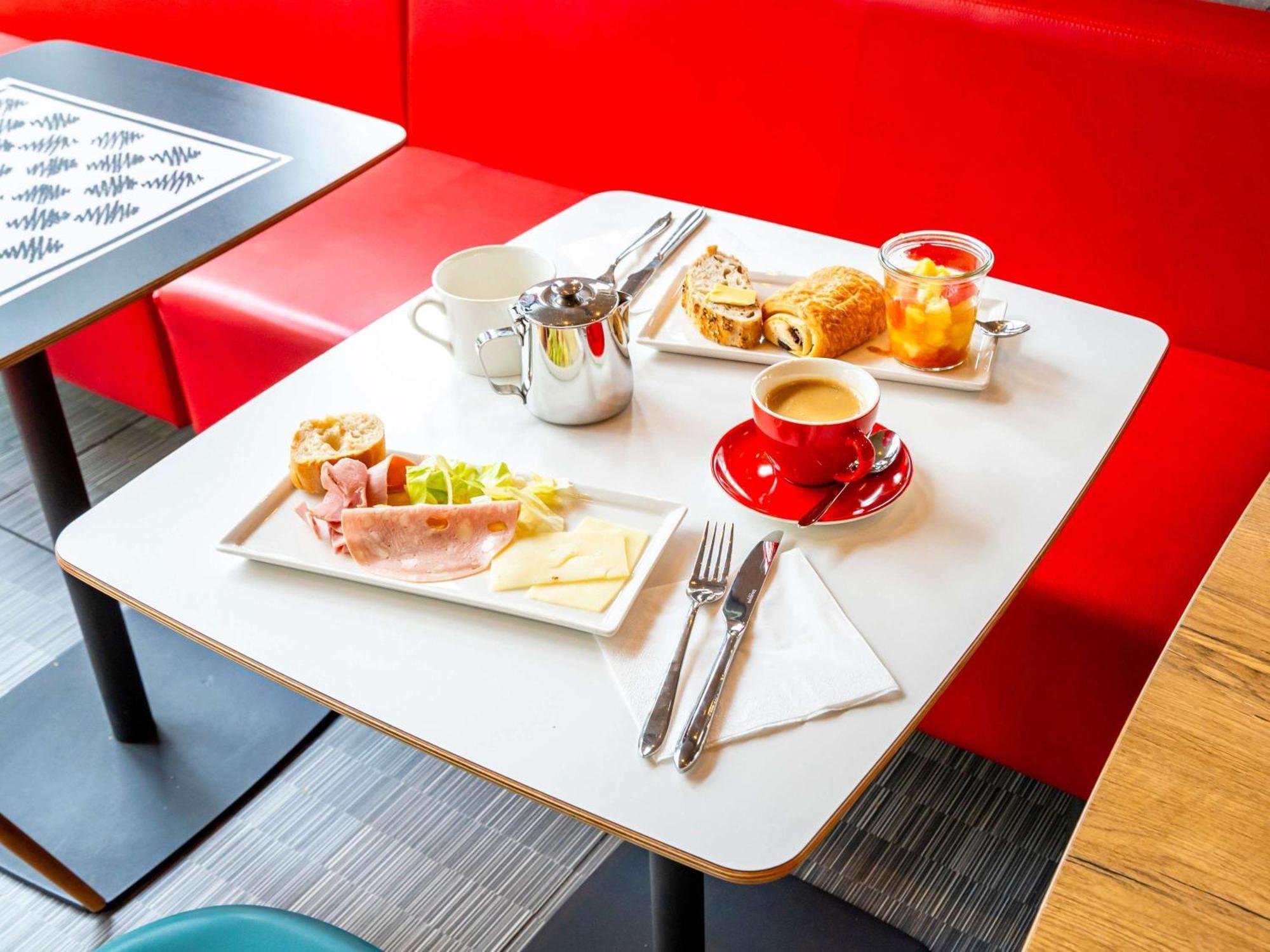 Hotel ibis Bayonne Centre Extérieur photo